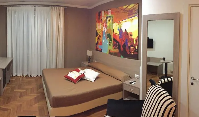 Le Vibrazioni 4* Rom